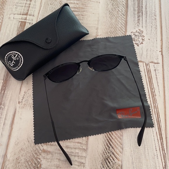 Black Erika Raybans RB3539 (polarized) main image 5